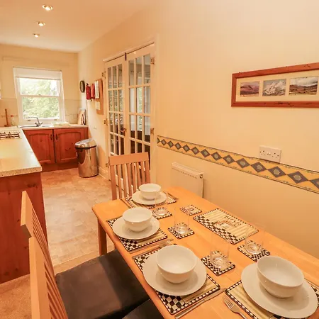Flat 17 Greta Grove