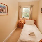 Flat 17 Greta Grove Κέσγουικ